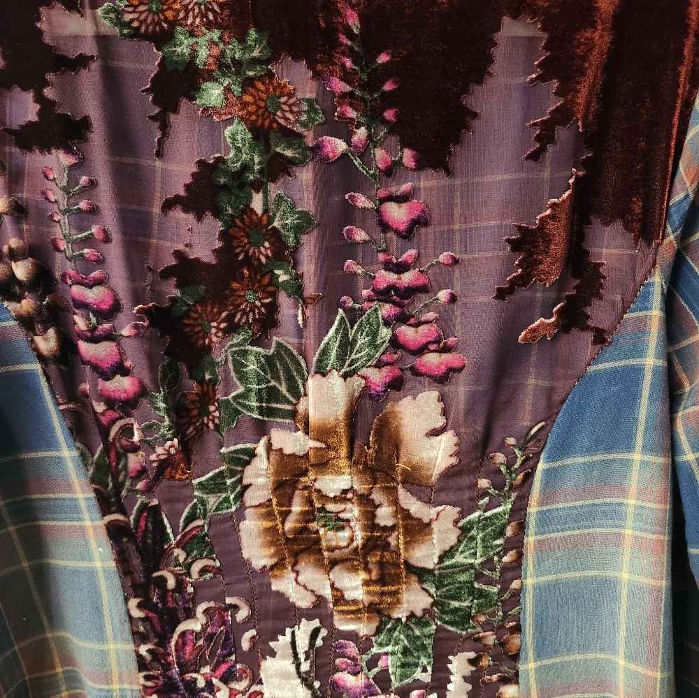 Aratta Silent Journey plaid button front long top - Picture 5 of 6